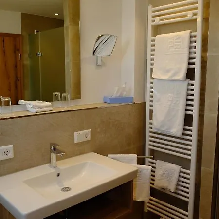 Flair Schwanen Hotel 3*