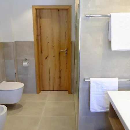 Hotel Flair Schwanen 3*