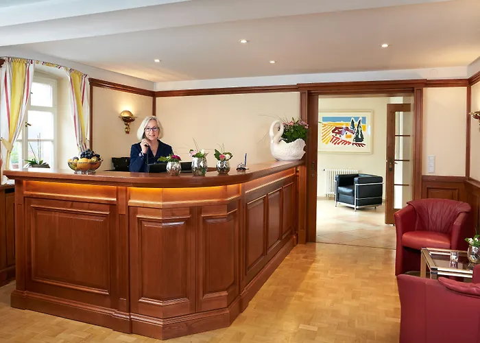 Flair Schwanen Otel 3*